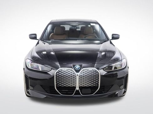 Used 2025 BMW i4 xDrive40i w/ Premium Package AWD/4WD image 8
