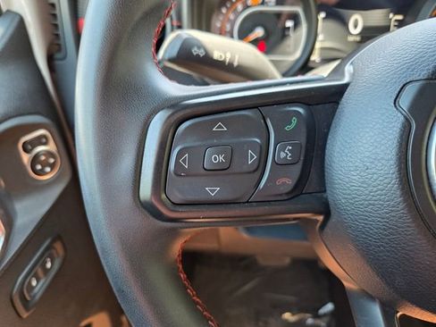 Certified 2024 Jeep Wrangler Unlimited Rubicon AWD/4WD image 31