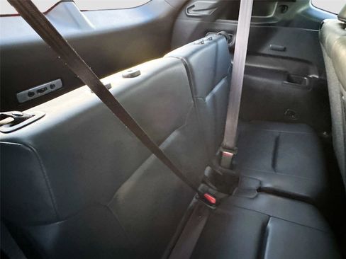 Used 2024 Mitsubishi Outlander SE image 27