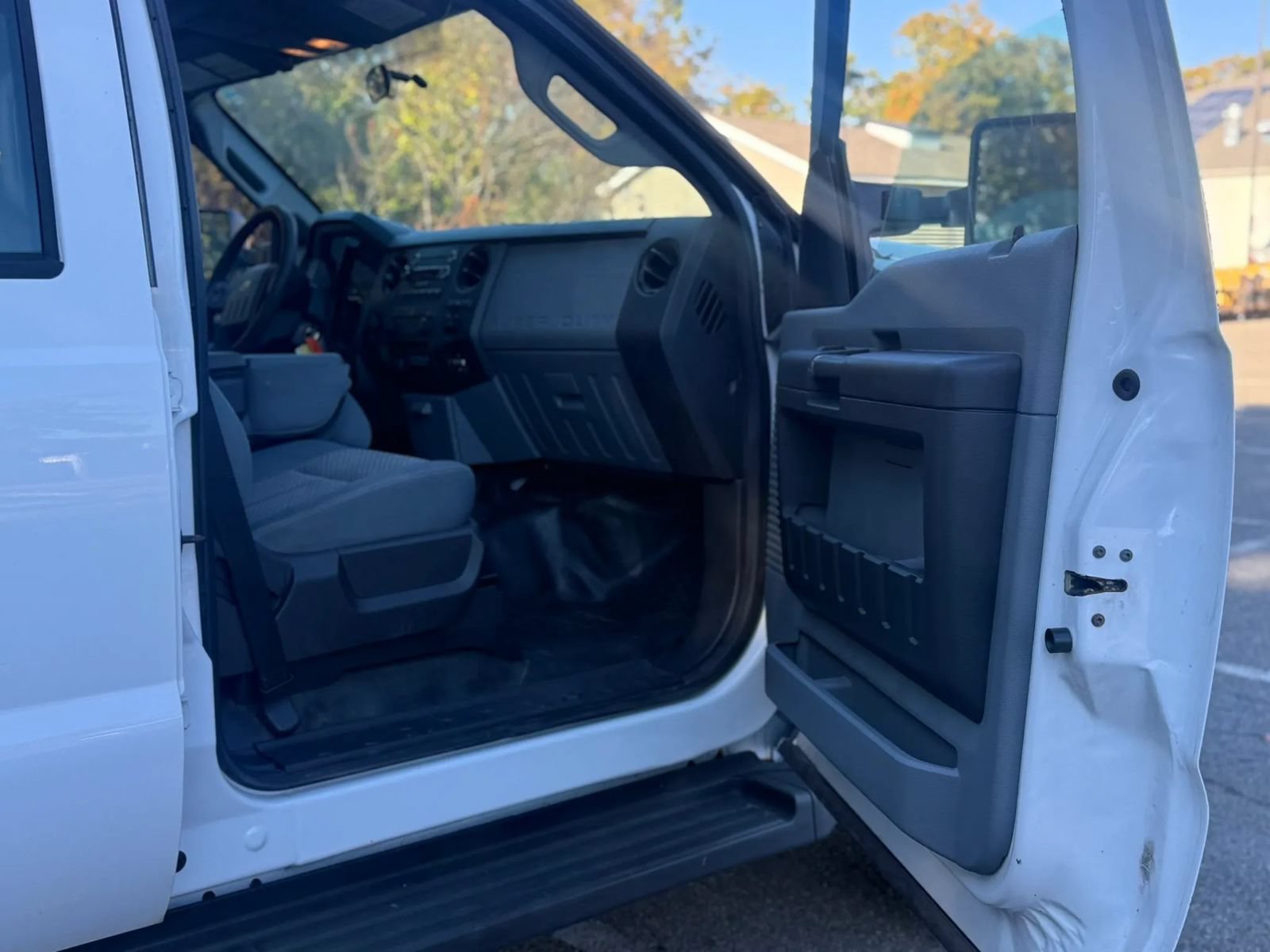 Used 2015 Ford F250 XL w/ Power Equipment Group AWD/4WD image 20