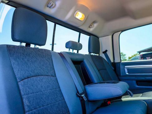 Used 2017 RAM 1500 Big Horn AWD/4WD image 8