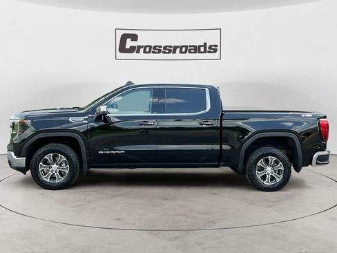 Used 2026 GMC Sierra 1500 SLE w/ X31 Off-Road Package AWD/4WD image 2