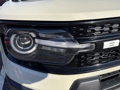 Used 2025 Ford Bronco Sport Outer Banks w/ Outer Banks Tech Package+ image 3