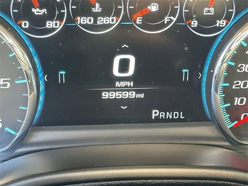 Used 2019 Chevrolet Suburban Premier w/ RST 6.2L Performance Edition image 11