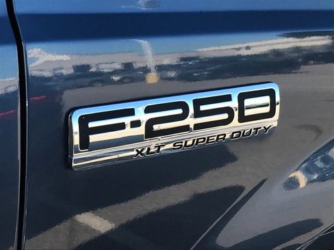 Used 2007 Ford F250 XLT AWD/4WD image 9