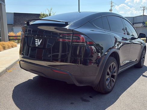 Used 2025 Tesla Model X AWD/4WD image 8
