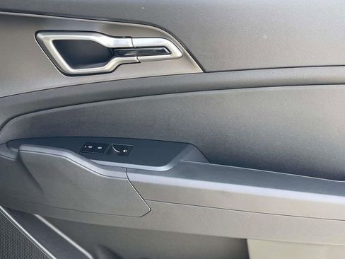 New 2026 Kia Sportage LX image 12