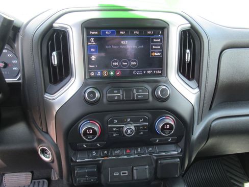 Used 2021 Chevrolet Silverado 1500 RST w/ Convenience Package II AWD/4WD image 27