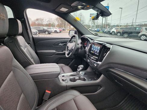 Certified 2023 Chevrolet Traverse High Country image 28