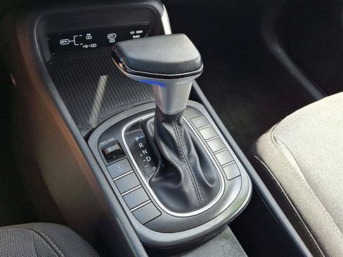 Certified 2024 Hyundai Kona SEL AWD/4WD image 12