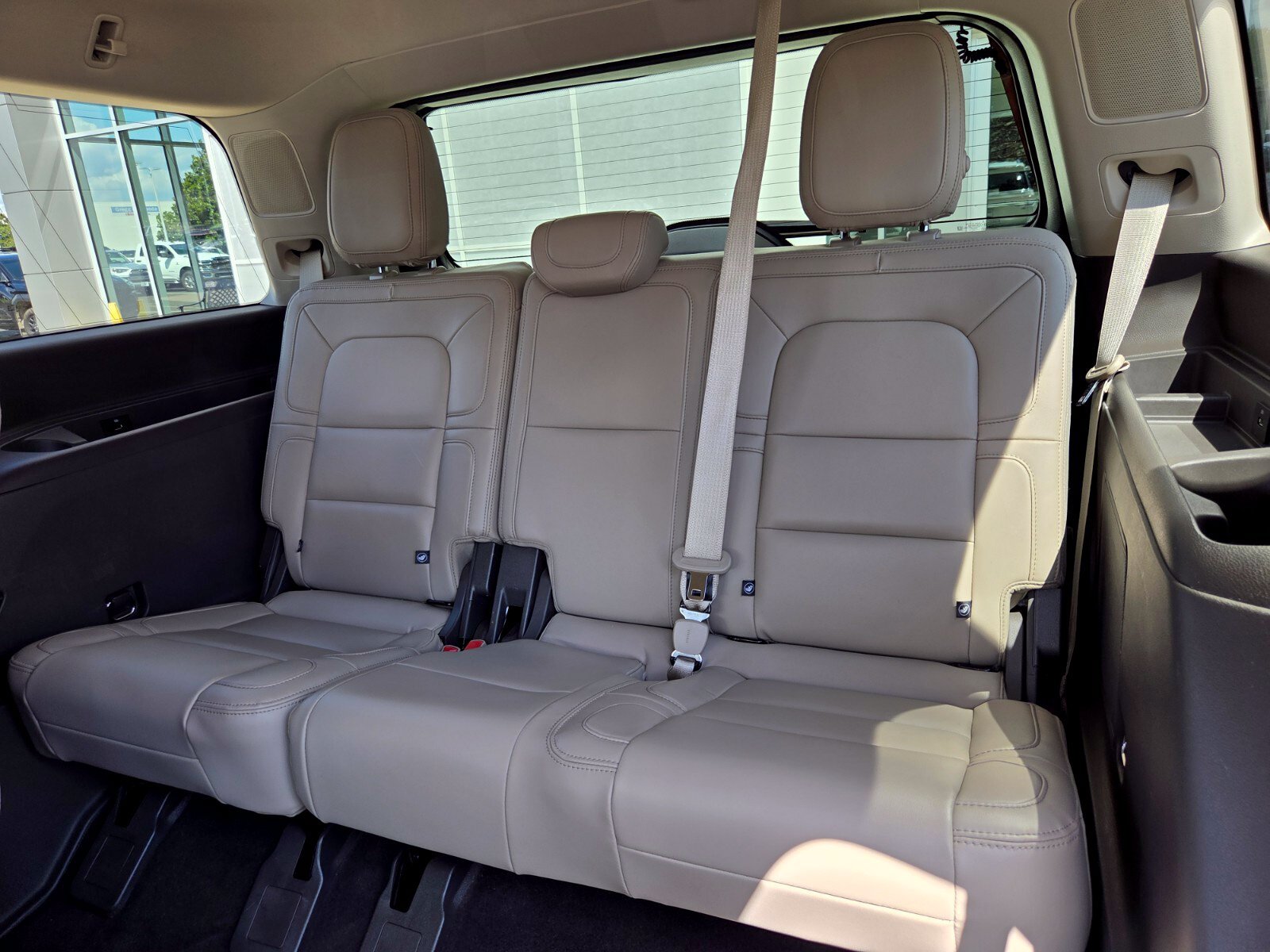 Used 2023 Lincoln Navigator Reserve AWD/4WD image 13
