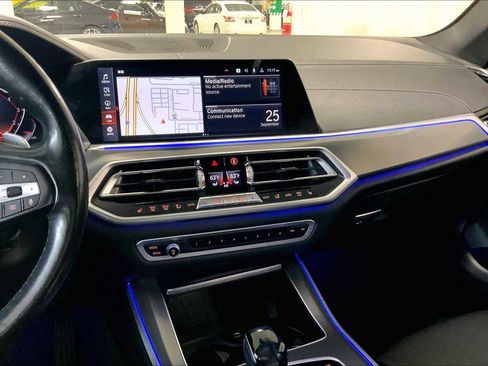 Used 2019 BMW X5 xDrive40i w/ Convenience Package image 6