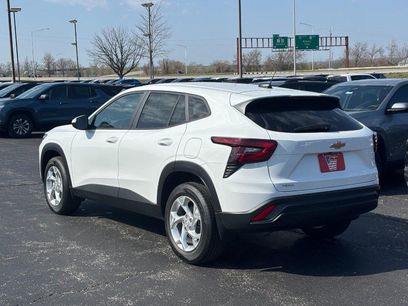 New 2026 Chevrolet Trax LS w/ LS Convenience Package