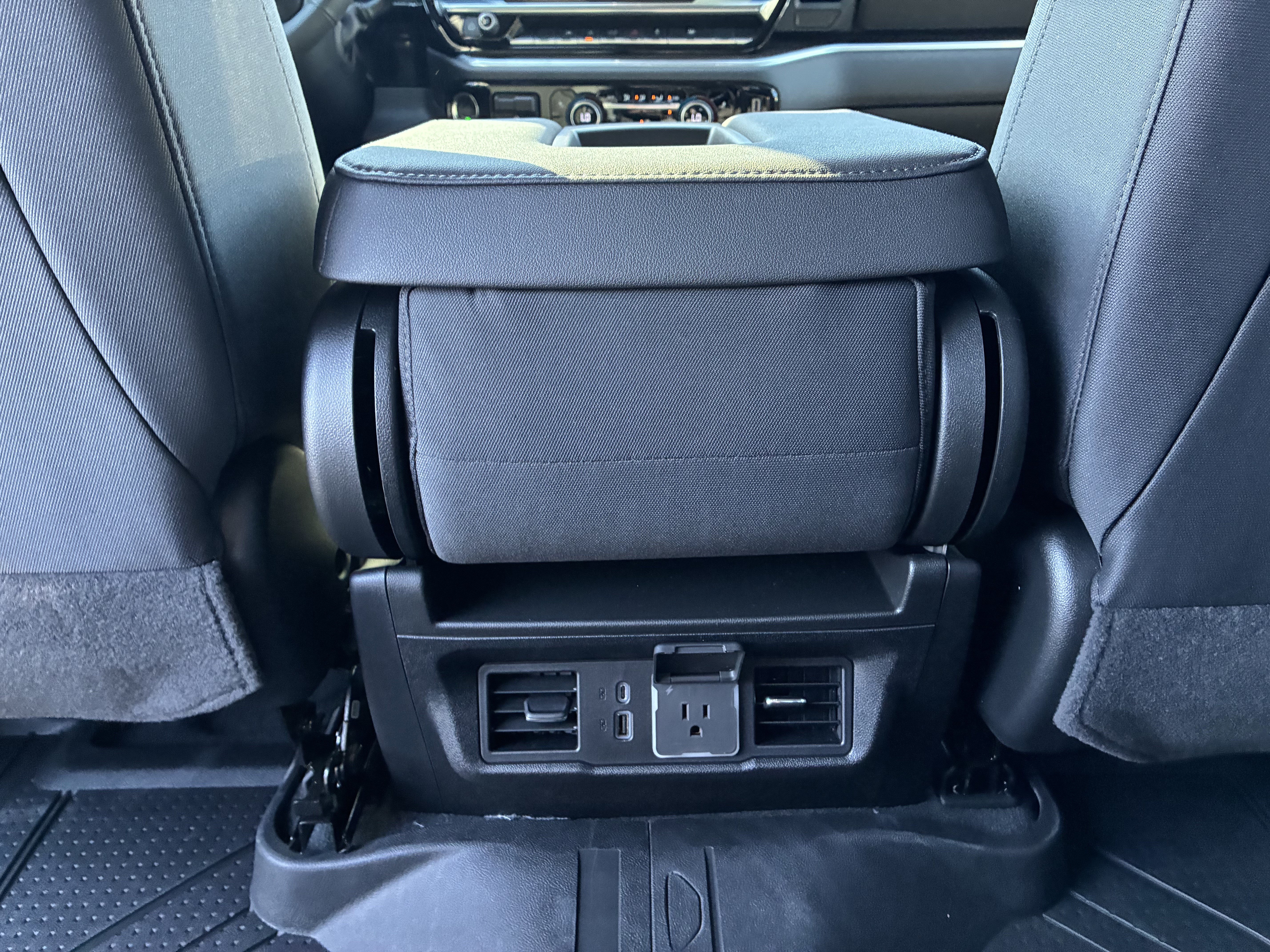 New 2026 Chevrolet Silverado 1500 RST w/ RST Select Package AWD/4WD image 18