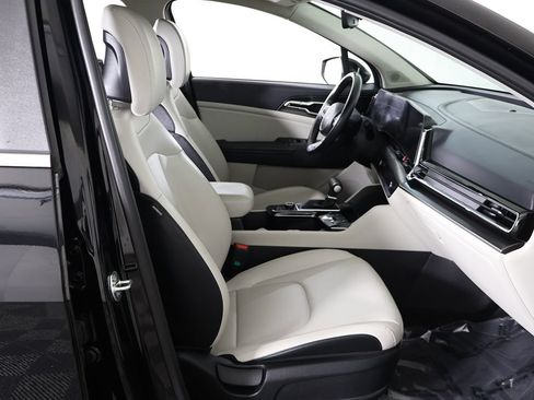 Used 2024 Kia Sportage EX FWD image 28