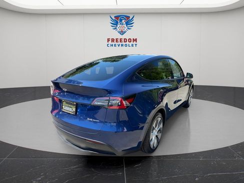 Used 2023 Tesla Model Y Long Range AWD/4WD image 6