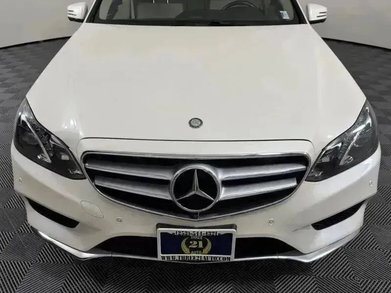 Used 2014 Mercedes-Benz E 250 BlueTEC 4MATIC Sedan image 47