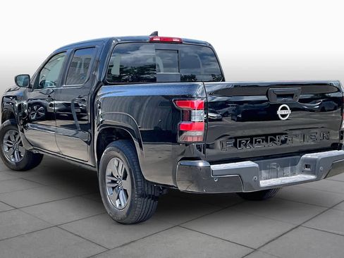 Certified 2025 Nissan Frontier SV RWD image 11