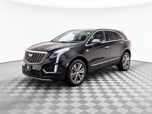 New 2025 Cadillac XT5 Premium Luxury image 3