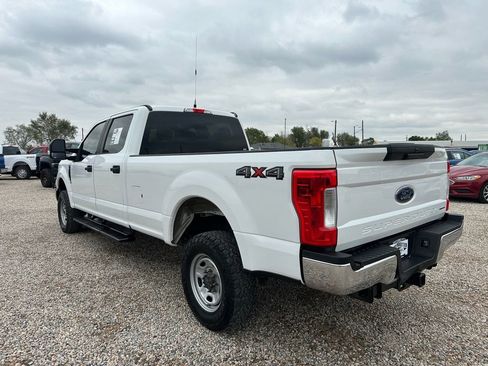 Used 2017 Ford F250 XL w/ Power Equipment Group image 5