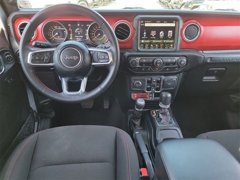 Certified 2023 Jeep Wrangler Unlimited Rubicon image 3