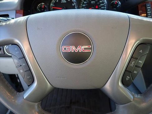 Used 2014 GMC Yukon XL SLT w/ SLT-2 Equipment Package image 21