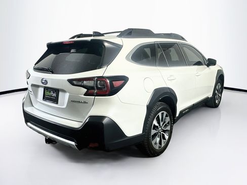 Used 2024 Subaru Outback Limited AWD/4WD image 9