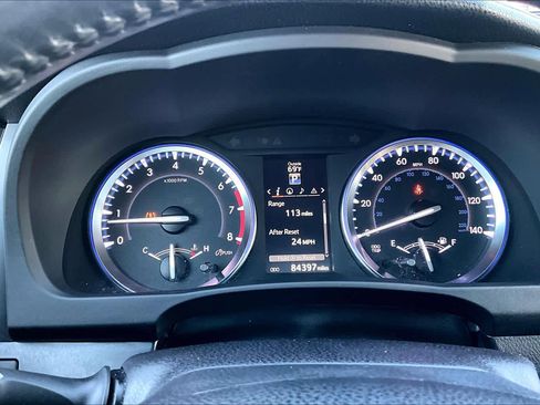 Used 2015 Toyota Highlander Limited image 25