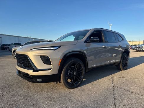 New 2026 Buick Enclave Sport Touring image 3