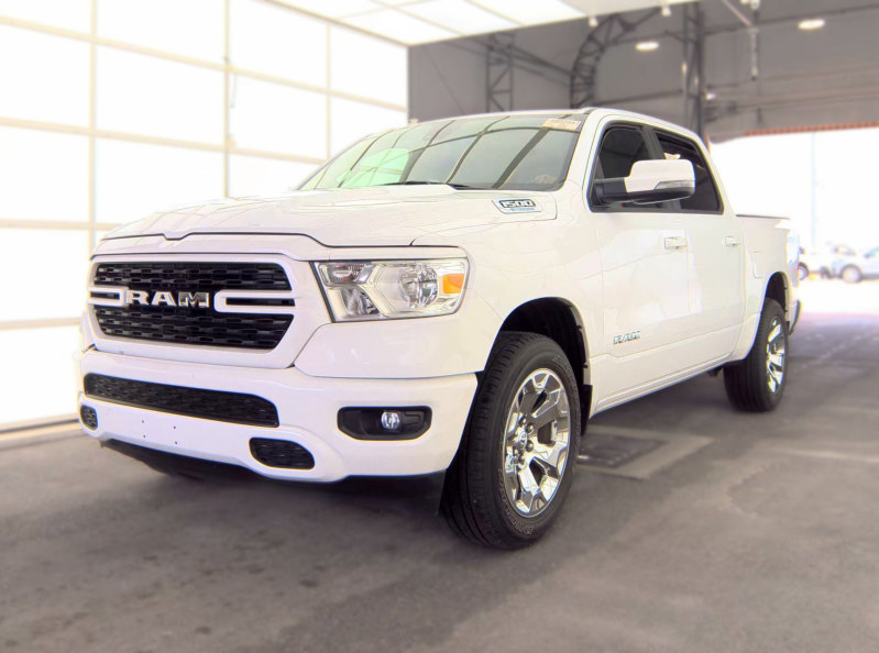 Used 2023 RAM 1500 Big Horn AWD/4WD image 3