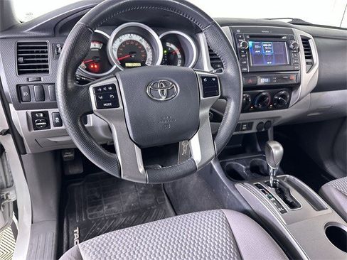 Used 2013 Toyota Tacoma PreRunner w/ SR5 Pkg image 21
