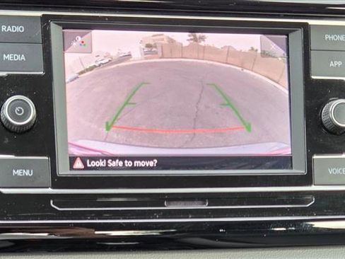 Used 2024 Volkswagen Taos S FWD image 13