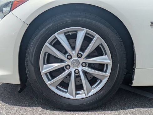 Used 2015 INFINITI Q50 Premium w/ Navigation Package RWD image 10