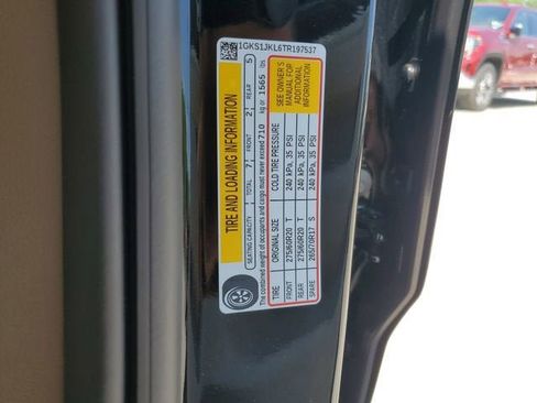 New 2026 GMC Yukon XL Denali w/ Sun & Power Step Package RWD image 31
