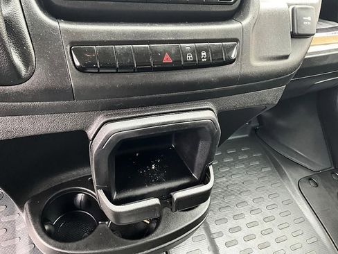 Used 2023 RAM ProMaster 2500 w/ Convenience Group image 27