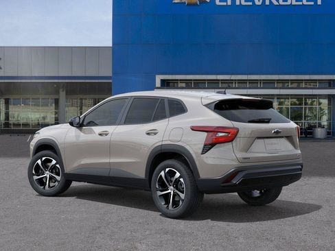 New 2026 Chevrolet Trax RS FWD image 3