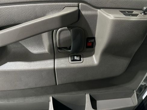 Used 2024 GMC Savana 2500 w/ Driver Convenience Package RWD image 13
