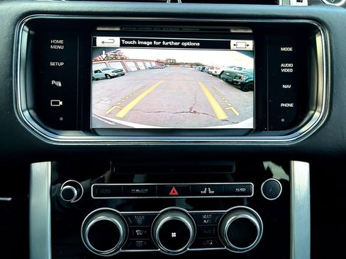 Used 2014 Land Rover Range Rover Supercharged AWD/4WD image 16