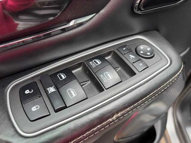 Used 2022 RAM 1500 Limited AWD/4WD image 12
