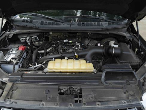 Used 2019 Ford F150 XLT w/ Equipment Group 302A Luxury RWD image 41