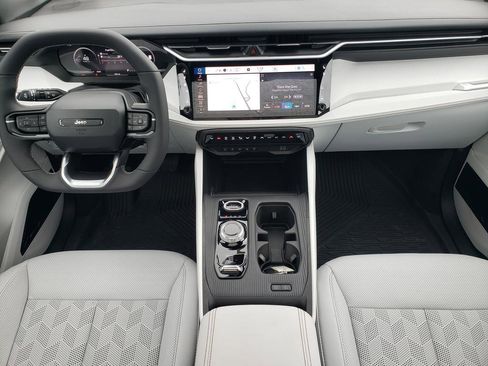 New 2026 Jeep Cherokee Overland AWD/4WD image 15