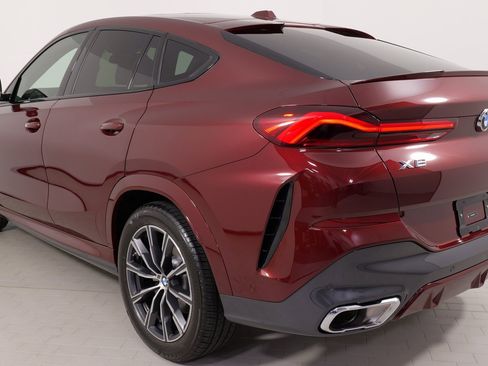 Used 2025 BMW X6 xDrive40i image 16
