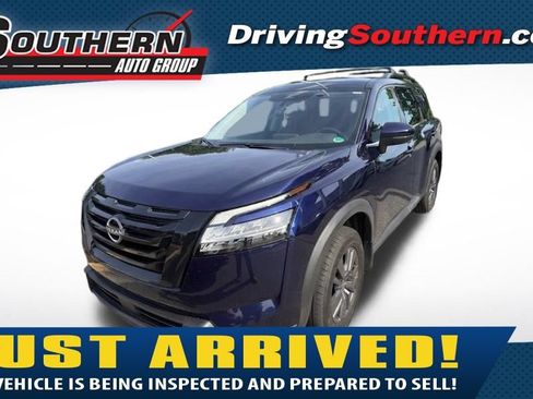 Used 2022 Nissan Pathfinder SV w/ SV Black Package FWD image 1