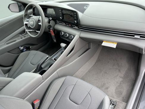 New 2026 Hyundai Elantra SEL Sport Premium FWD image 19