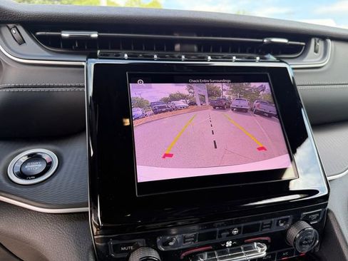 New 2025 Jeep Grand Cherokee L Altitude image 25