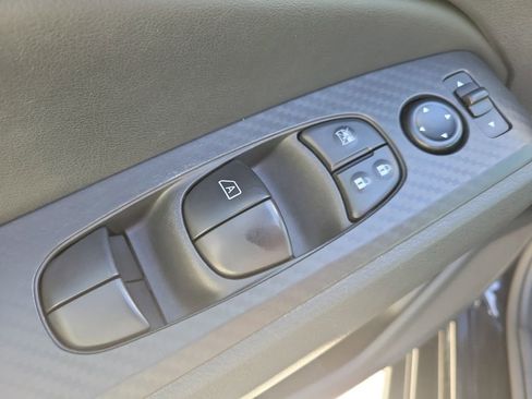 Certified 2024 Nissan Altima 2.5 SV FWD image 24