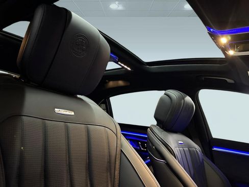Certified 2025 Mercedes-Benz S 63 AMG S image 14