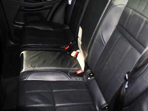 Used 2020 Land Rover Range Rover Evoque SE image 13