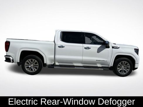 Used 2022 GMC Sierra 1500 Denali image 9