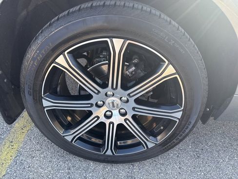 Used 2019 Volvo XC60 T5 Inscription w/ Protection Package Premier image 24